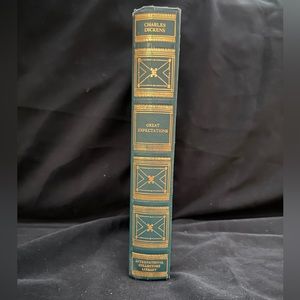 GREAT EXPECTATIONS Charles Dickens, Leatherette International Collectors Library